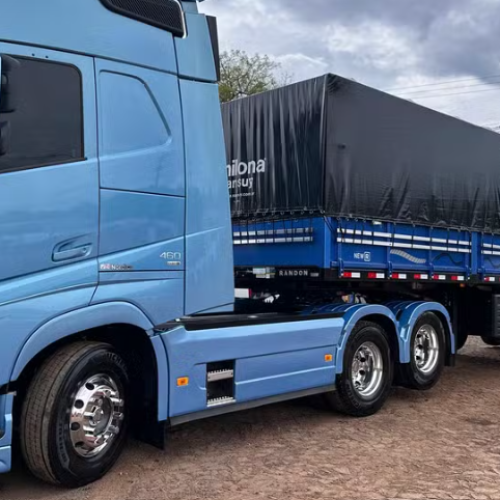 Motorista fotografa suspeitos e ajuda a PM a impedir roubo de carreta em Uberlândia