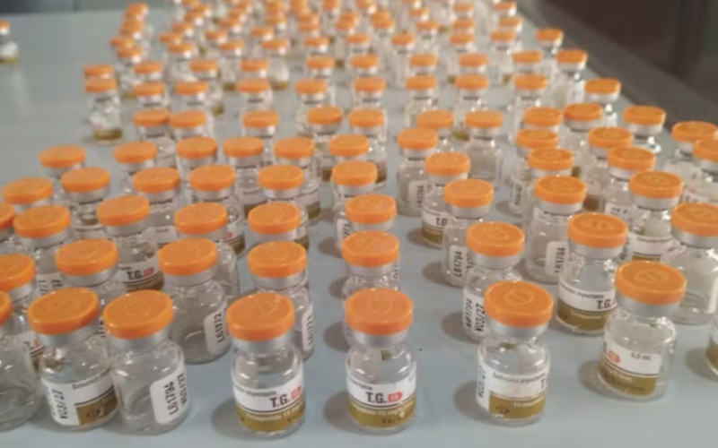 Remédios para emagrecimento são encontrados em compartimento de ar-condicionado de carro no Triângulo Mineiro