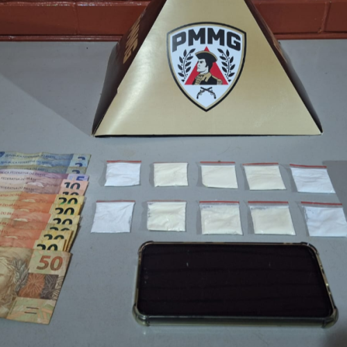 Polícia Militar prende homem por tráfico de drogas em Ituiutaba