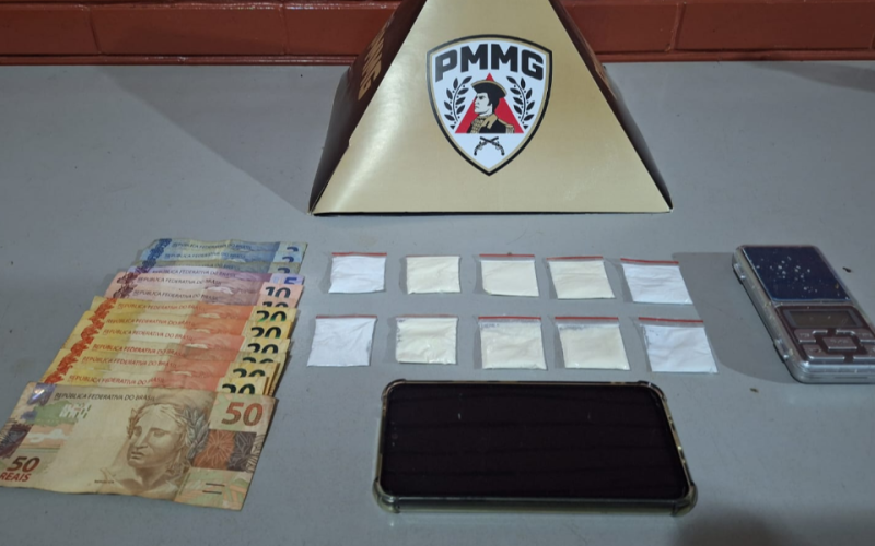 Polícia Militar prende homem por tráfico de drogas em Ituiutaba