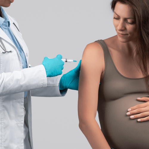 Ituiutaba inicia vacinação de gestantes para proteger recém-nascidos contra bronquiolite pelo SUS