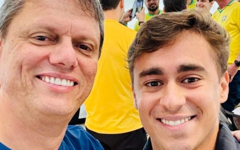 Nikolas elogia Tarcísio, mas classifica risco de “trocar reeleição por disputa com Lula” como elevado